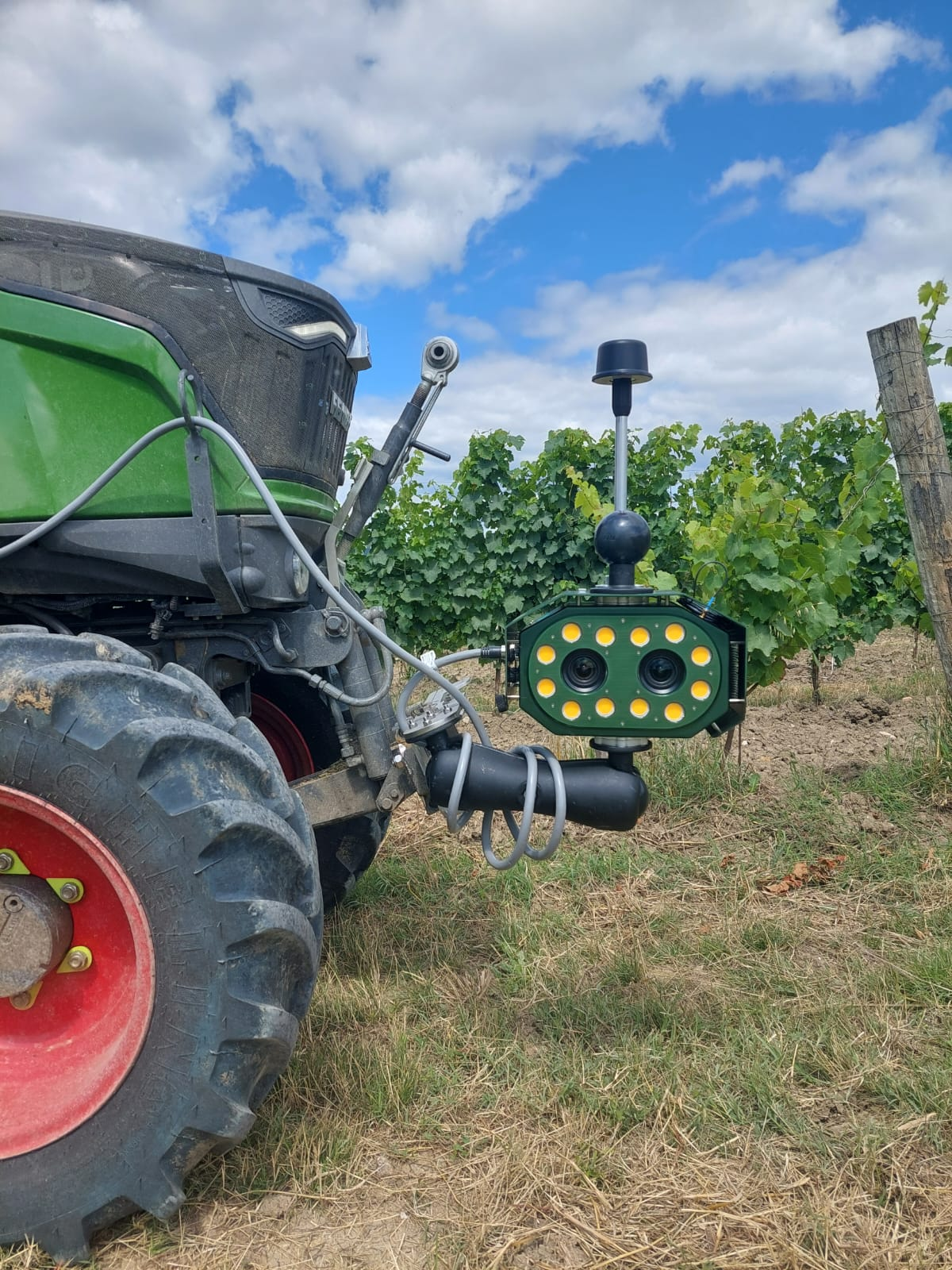 captor montado en un tractor